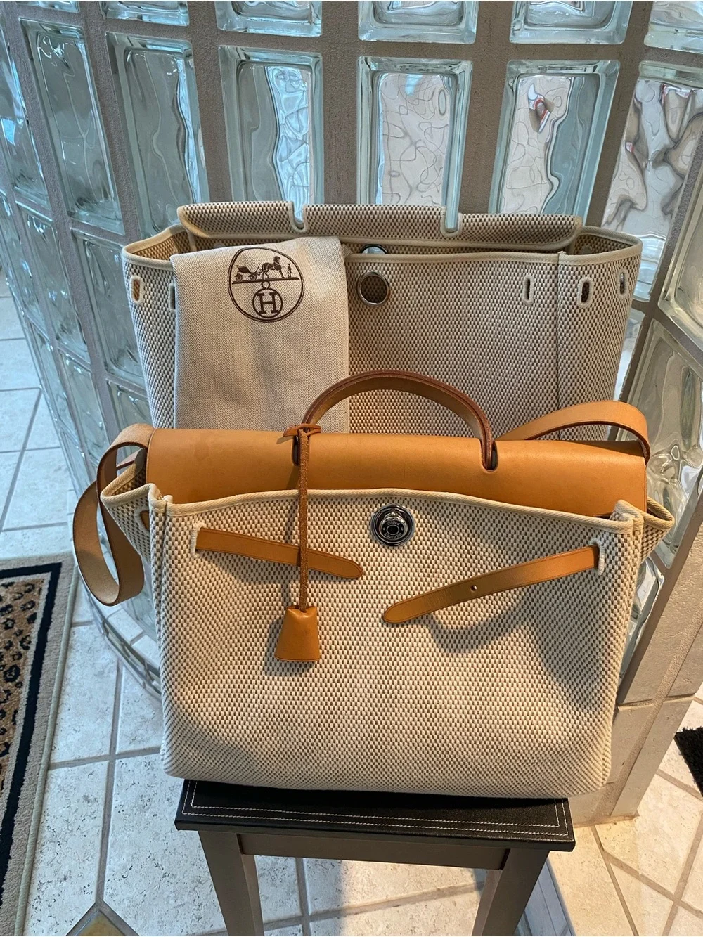 HERMÉS 30PM Cowhide/Canvas HERBAG w/ Silver Lock/Key, Shoulder Strap & Full Set